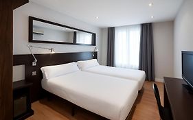 Petit Palace Arana Bilbao